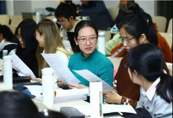 讨论.jpg 讨论.jpg