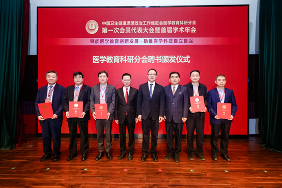 28606e02420c416980dc12481e845574.png 28606e02420c416980dc12481e845574.png