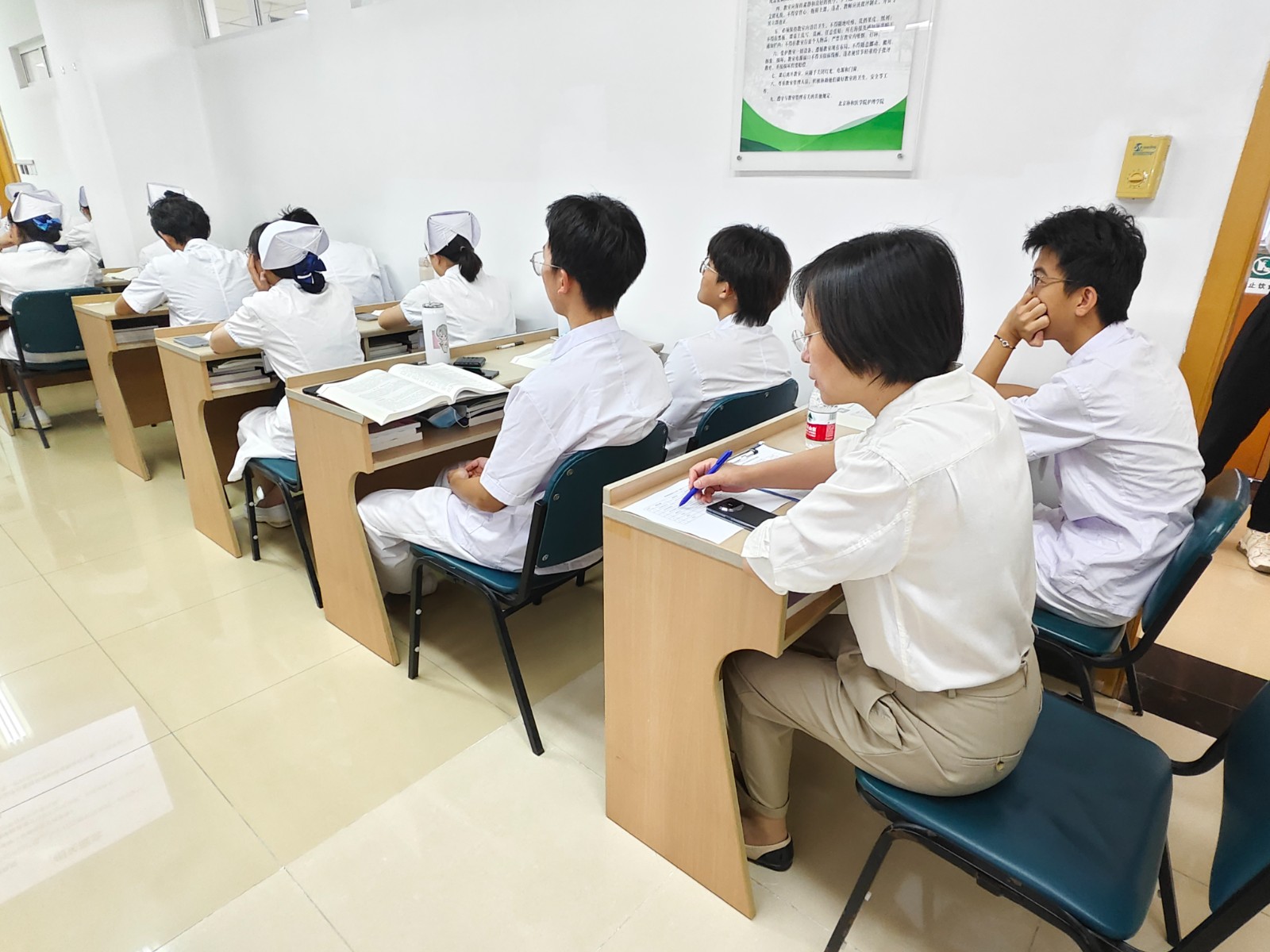 fcc439c192c21c34d11753864955fcd.jpg fcc439c192c21c34d11753864955fcd.jpg