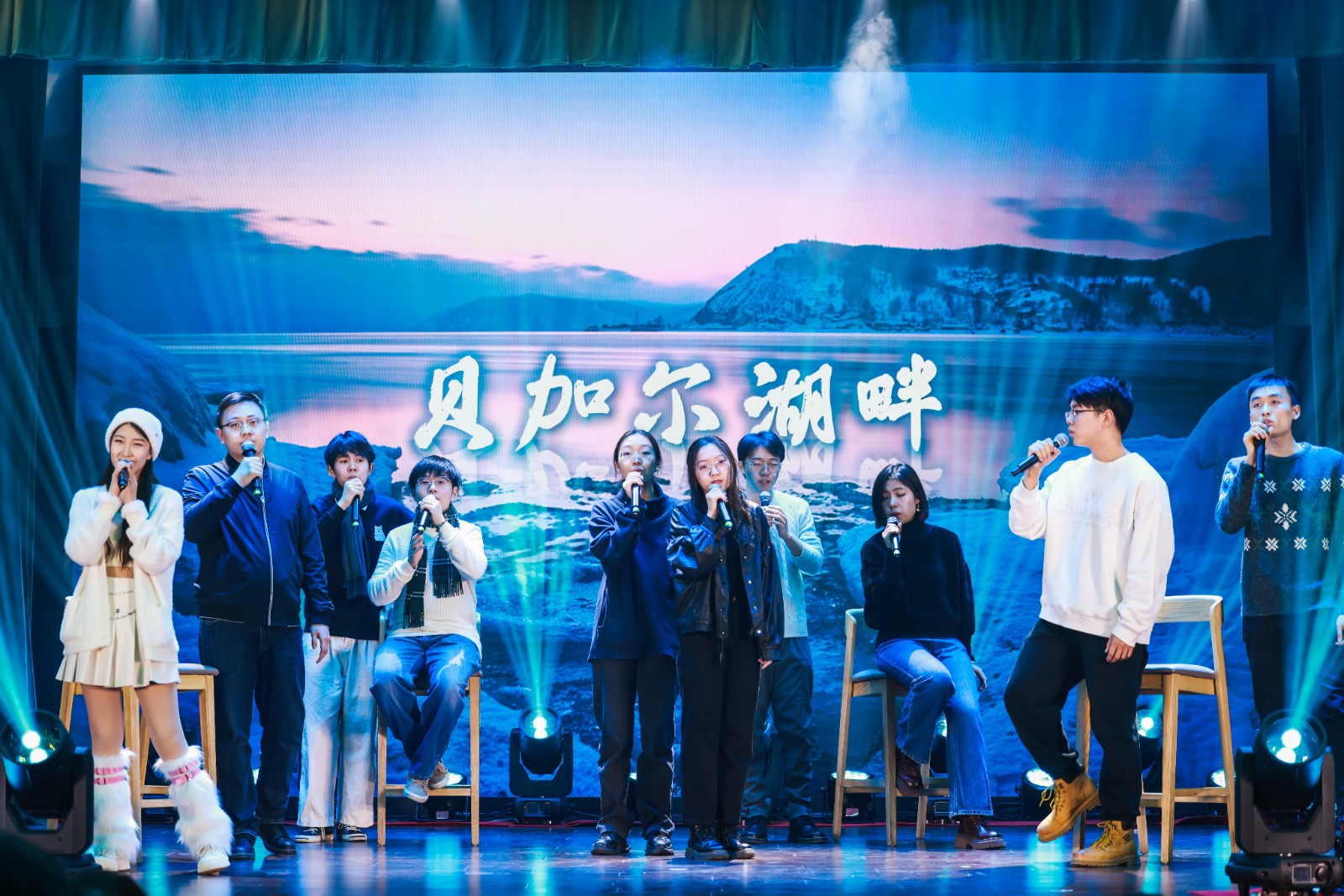 雨燕.jpg 雨燕.jpg