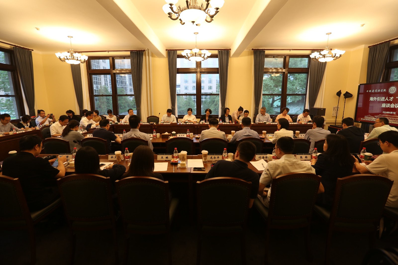 cef0f60d9f782c9a383b9d806c47bc2.jpg cef0f60d9f782c9a383b9d806c47bc2.jpg