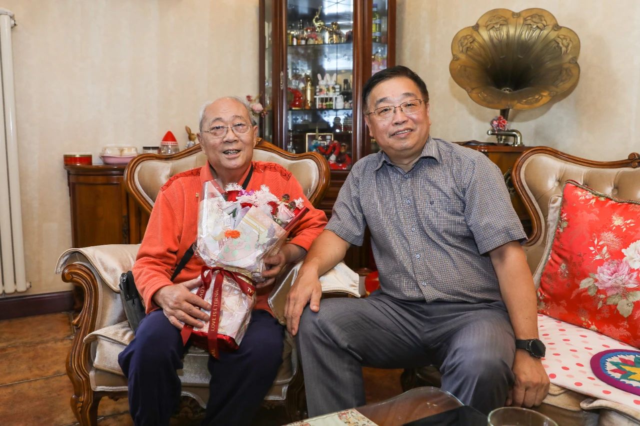 f1be264ff614409b8f209b2fd71d5a4d.jpg f1be264ff614409b8f209b2fd71d5a4d.jpg