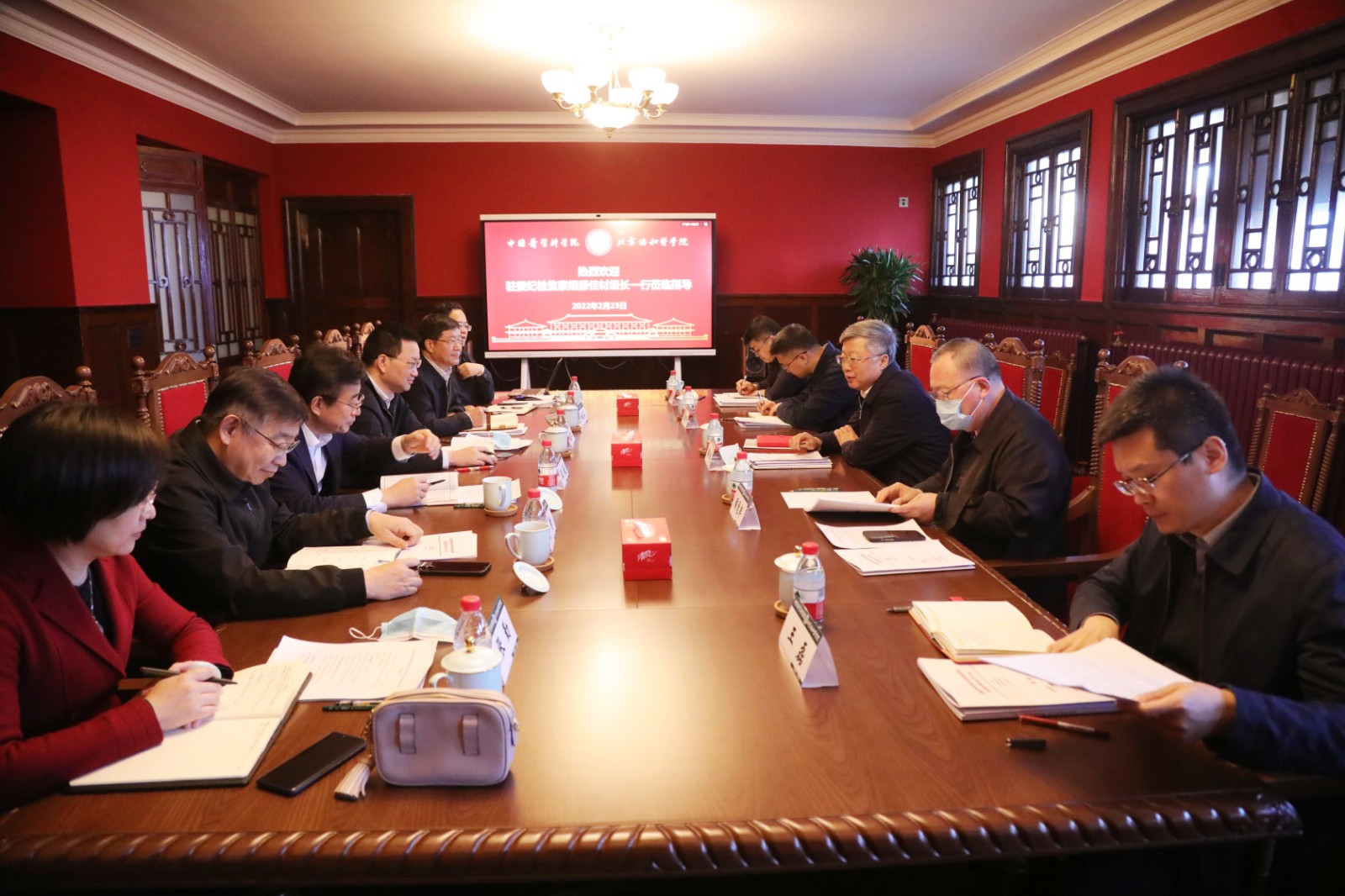 新闻图2.jpg 新闻图2.jpg