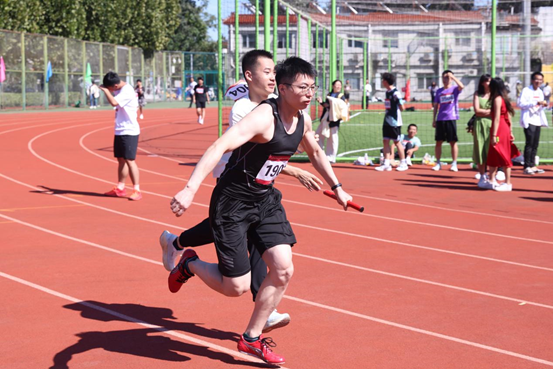 e0a81c539cc34d25b319a33958ab882a.png e0a81c539cc34d25b319a33958ab882a.png